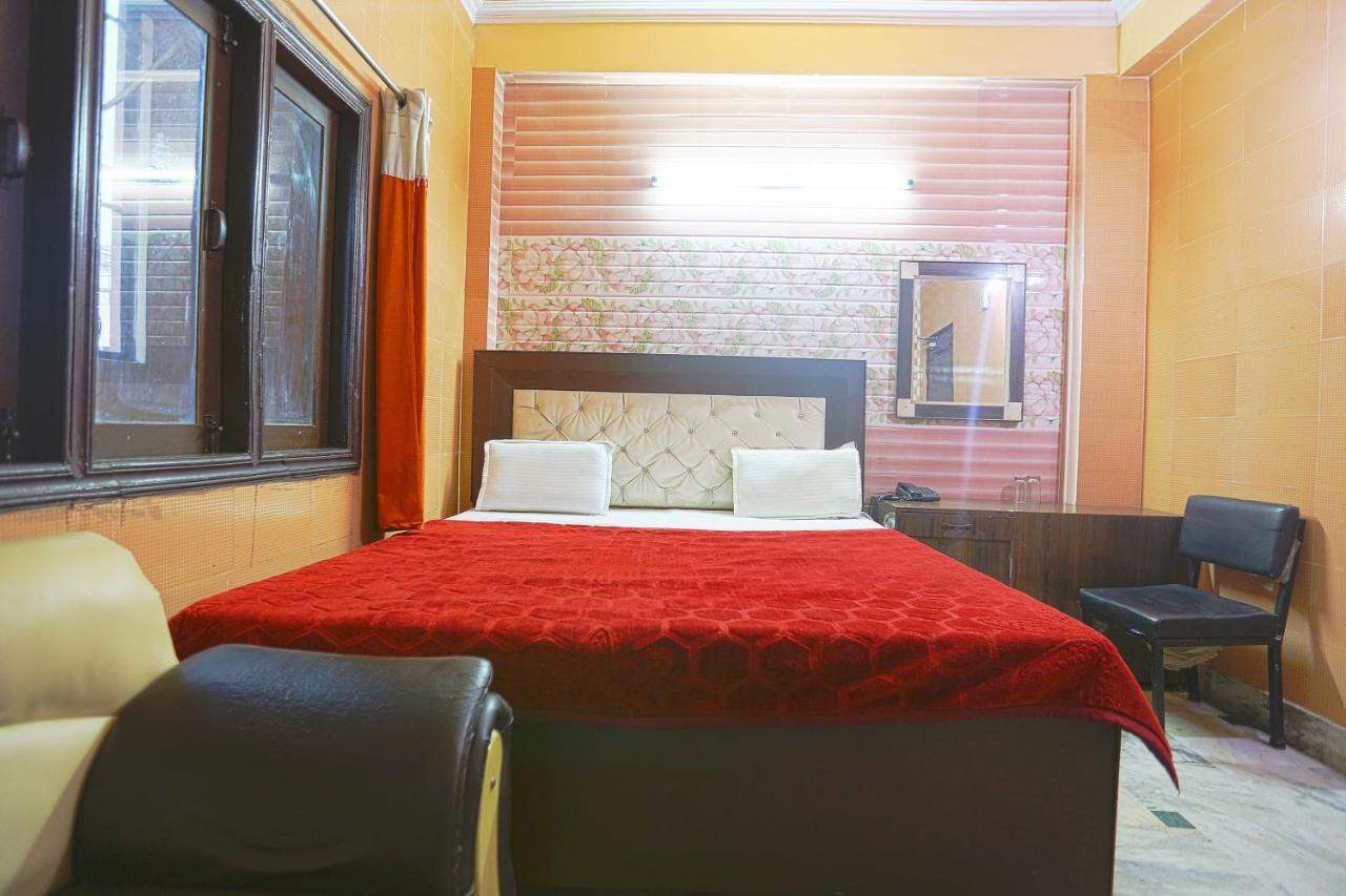 Spot On 43436 Hotel Mannat Spot Moradabad Exterior foto