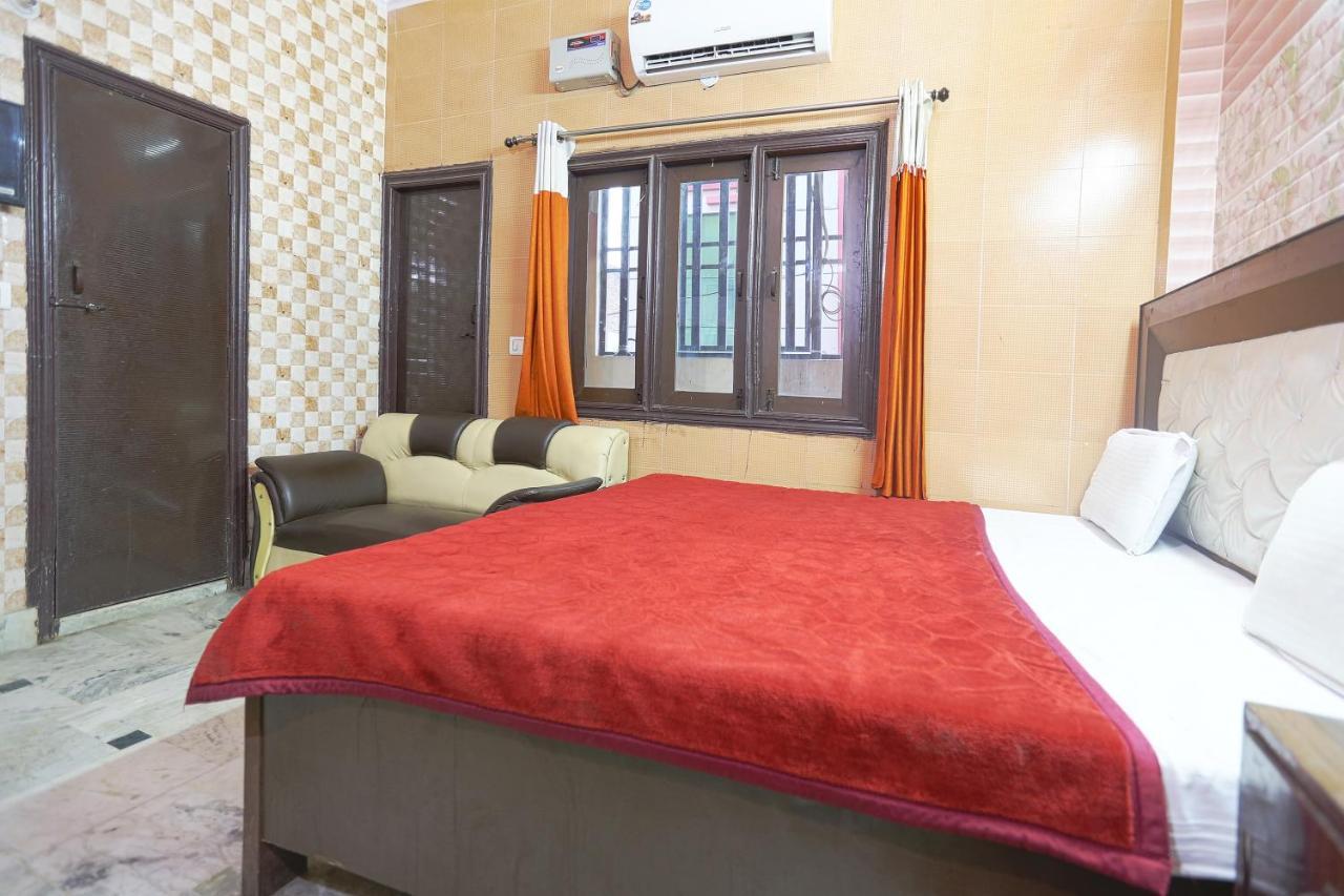 Spot On 43436 Hotel Mannat Spot Moradabad Exterior foto